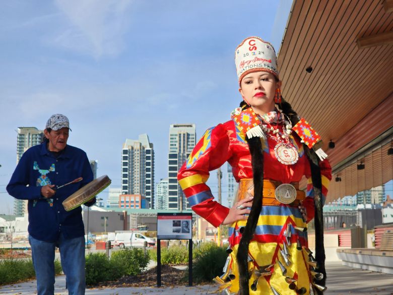 캘거리 프린세스 선주민 대표공주로 선발된 마가레트의 공연