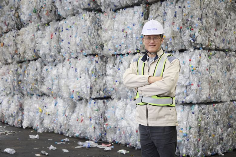 삼양에코테크에서 생산하는 페트 플레이크. [삼양에코테크 제공]