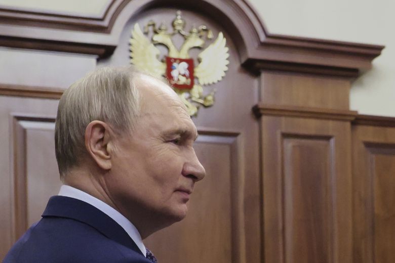블라디미르 푸틴 러시아 대통령이 24일(현지시간) 러시아 모스크바 크렘린궁에서 열린 행사에 참석했다. [AP]
