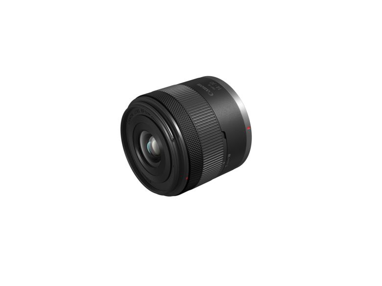 RF-S14-30mm F4-6.3 IS STM PZ. [캐논코리아 제공]