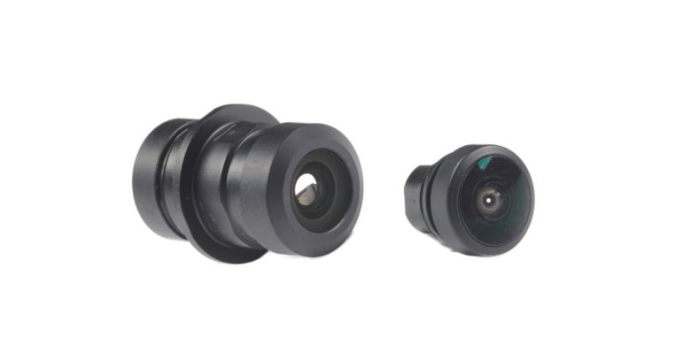 삼성전기는 올 2분기부터 파일럿 라인을 구축한 세종사업장에서 유리기판 시제품을 생산할 계획이다. 2027년 이후 양산을 목표로 하고 있다. [삼성전기 제공]