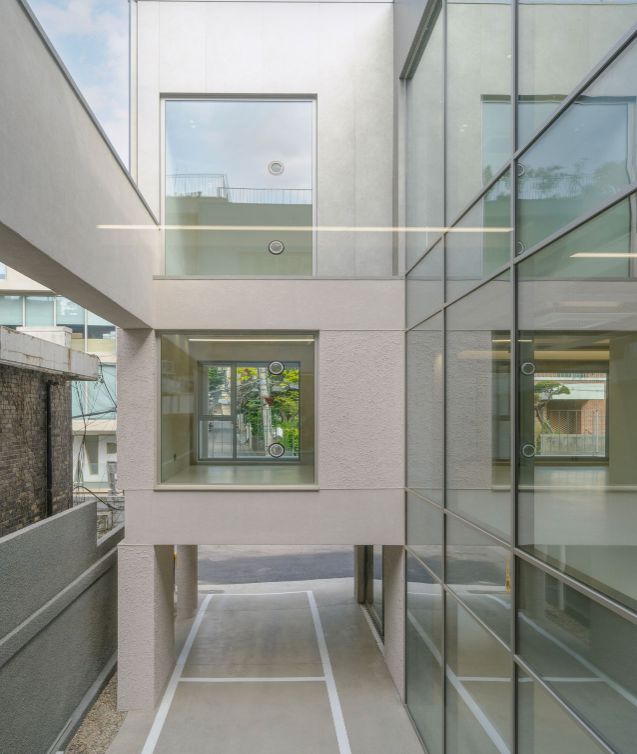 서울 마포구 서교동 대수선 및 증축 프로젝트 ‘HIDE 198’ 내부 모습 이충건 작가