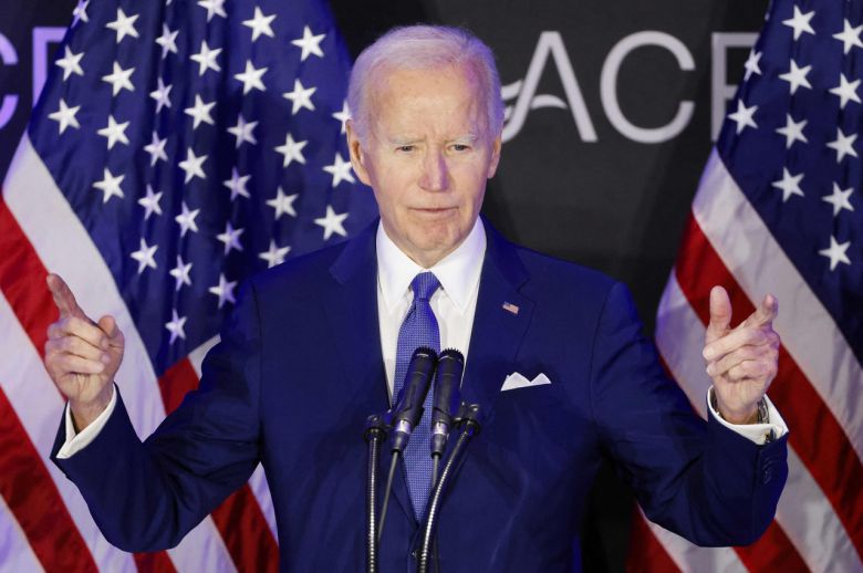 조 바이든 전 미국 대통령이 지난 15일(현지시간) 미 일리노이주 시카고에서 열린 컨퍼런스에 참석해 연설하고 있다. [AFP]