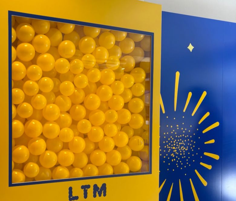 롯데백화점 LTM 팝업스토어에서 미션을 5개 수행하면 참여할 수 있는 리워드 뽑기. 이를 통해 롯데백화점 본점에서 쓸 수 있는 5000원 상품권을 수령할 수 있다. 강승연 기자