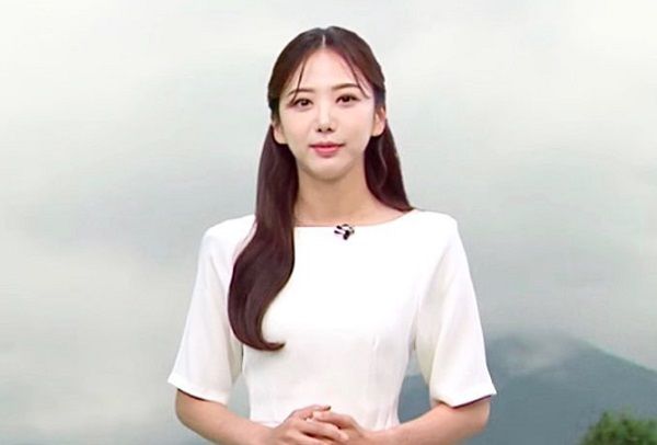 故오요안나 기상캐스터