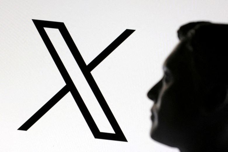 일론 머스크와 엑스(X·옛 트위터) 로고. [로이터]
