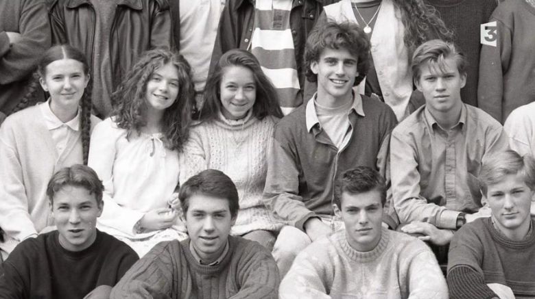 고교 시절의 에마뉘엘 마크롱 프랑스 대통령(윗줄 오른쪽 두 번째). [인터넷 캡처]