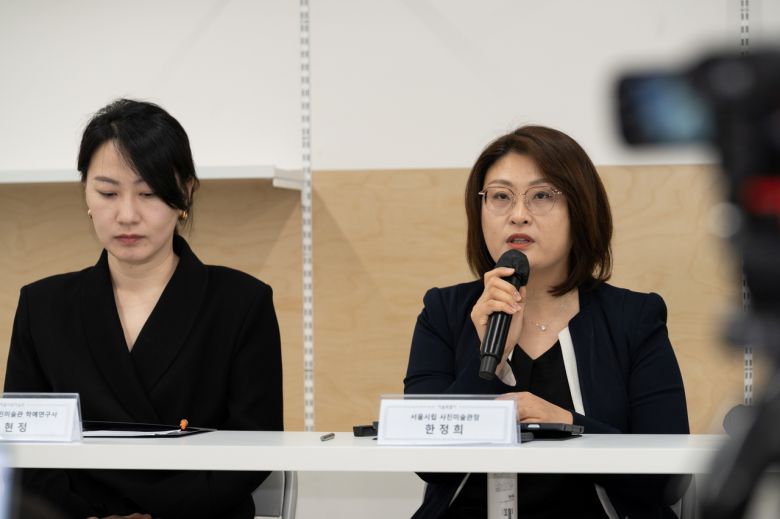 한정희 서울시립 사진미술관장.