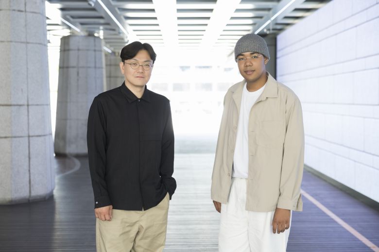 이승훤 서울시국악관현악단 단장과 작곡가 이하느리 [세종문화회관 제공]