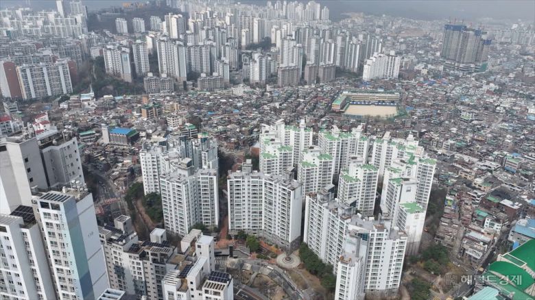 서울 아파트 단지. 윤병찬 PD