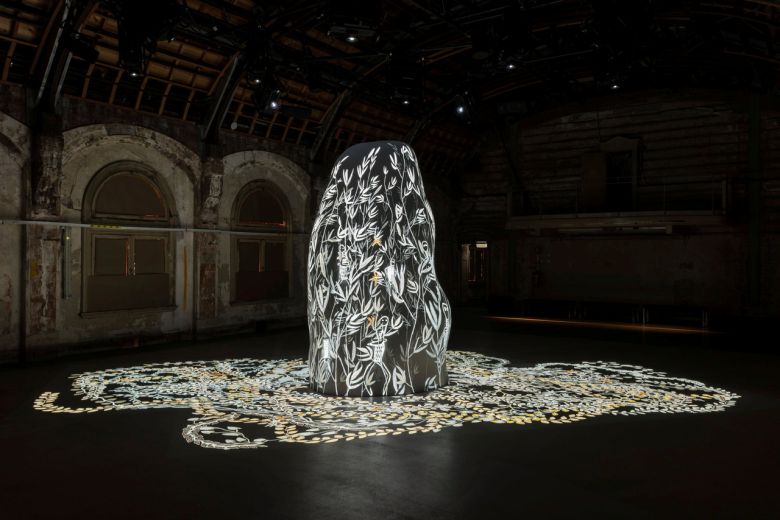 시드니 – 욜누 파워 이르카라의 예술 전시