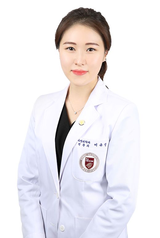 고려대학교 구로병원 가정의학과 이유정 교수는 “최근 기후변화로 인해 2025년 여름은 예년보다 폭염일 수가 증가할 것으로 예상된다”며 “야외활동 전에는 반드시 일기예보를 확인하고, 폭염특보가 발효된 날에는 외출을 자제하는 것이 좋다”고 조언했다.