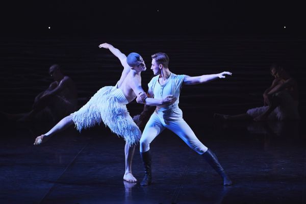 매튜 본 ‘백조의 호수’ [LG아트센터 제공]