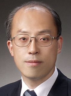 대통령실은 이재명 대통령이 13일 신임 법제처장에 조원철 변호사를 임명했다고 강유정 대통령실 대변인의 브리핑을 통해 밝혔다. [대통령실]