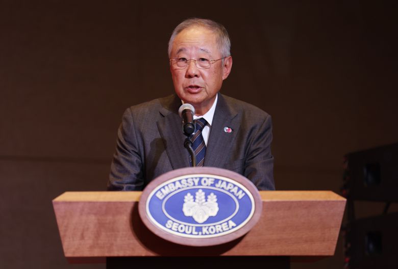 류진 한국경제인협회 회장(풍산그룹 회장)이 16일 서울 중구 롯데호텔에서 열린 한일 국교정상화 60주년 기념 행사에서 발언하고 있다. [연합]