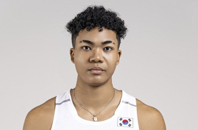 나마디 조엘진. [700크리에이터스]