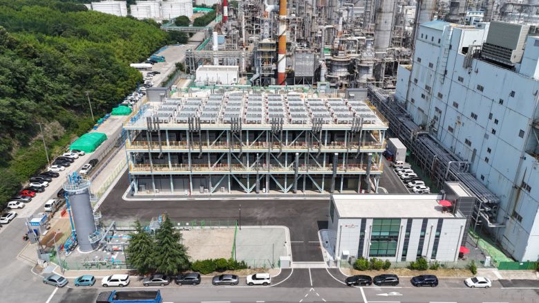 롯데정밀화학 울산공장 전경. [롯데정밀화학 제공]
