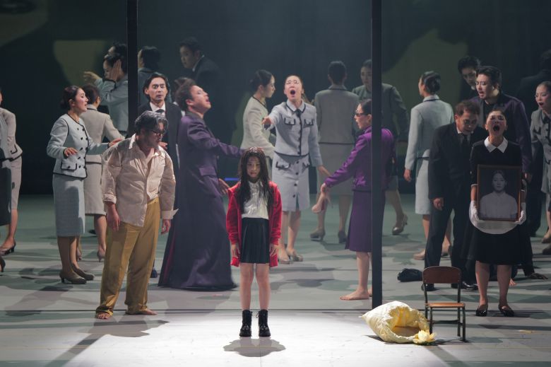 전주세계소리축제에서 초연한 요나 김 연출가의 ‘심청’은 가장 파격적이고 혁신적인 해석과 형식미로 관객과 만났다. [전주세계소리축제 제공]