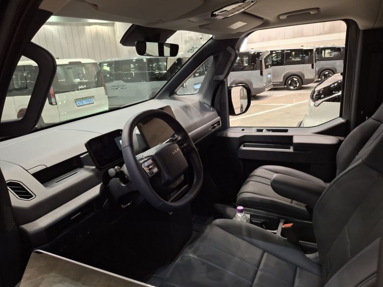 PV5 1열 [김성우 기자]