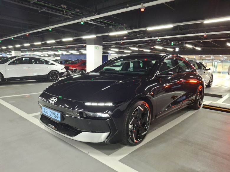 아이오닉 6 차량 외관 [김성우 기자]