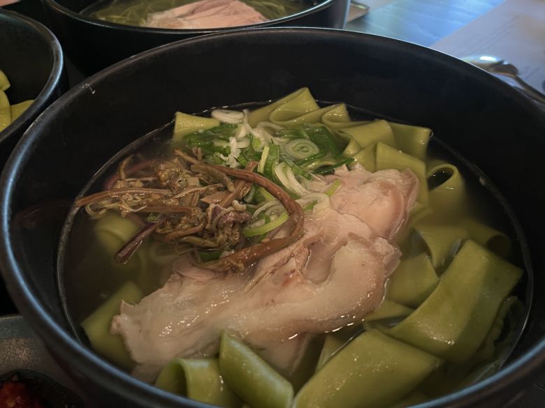 말차 온육수. 전새날 기자