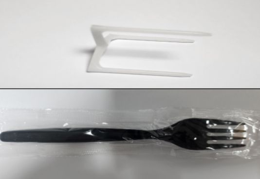 피자 고정용 플라스틱과 일회용 포크 [공정거래위원회 제공]