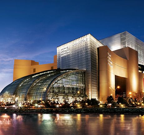 신세계백화점 부산 센텀시티점 야경. [신세계 제공]