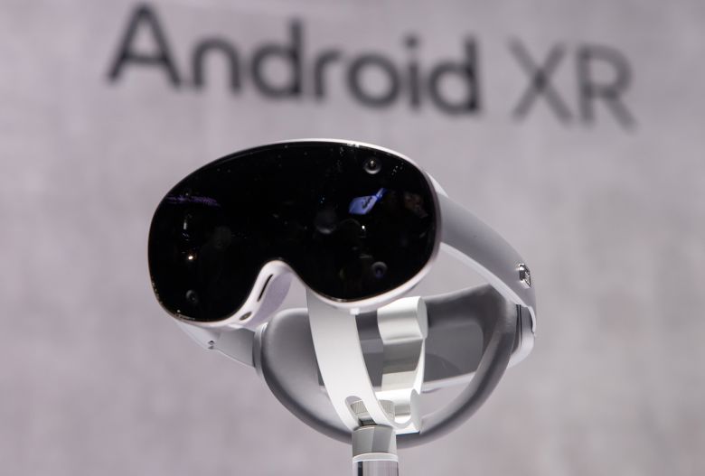 지난 1월 22일(현지시간) 미국 새너제이에 위치한 ‘SAP센터’에서 개최된 상반기 ‘갤럭시 언팩 2025’에서 XR 기기 ‘프로젝트 무한’이 진열된 모습. [삼성전자 제공]