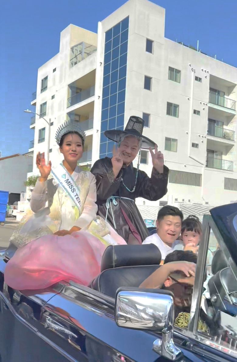 최리아 대표와 영화배우 한지일