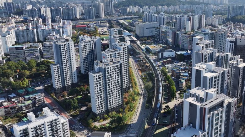 경기도 구리시 인창동 일대 아파트 단지 전경. 안경찬PD