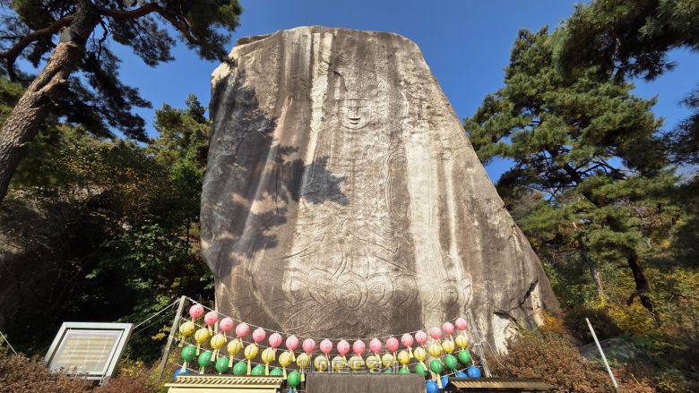 학도암 마애관음보살좌상