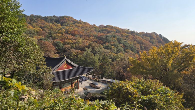 서울시 노원구 불암산 학도암 전경