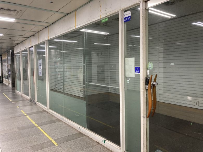 서울의 한 상가 공실 모습. 사진은 기사 내용과 무관함. [손인규 기자]