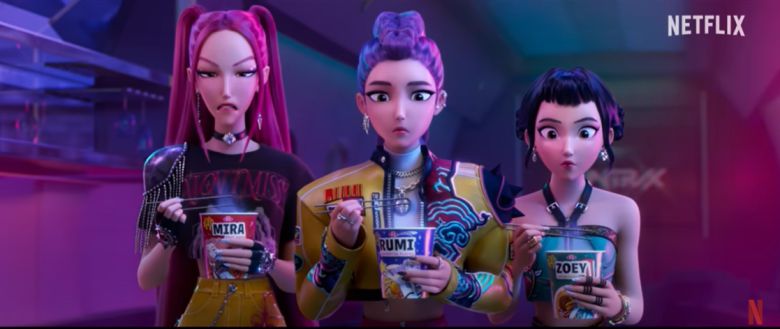 넷플릭스 영화 ‘케이팝 데몬 헌터스’의 아이돌 헌트릭스가 컵라면을 먹는 모습. [넷플릭스 유튜브 갈무리]