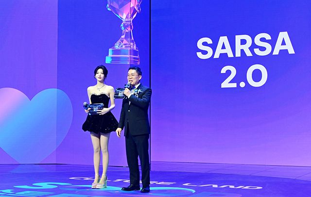 SOOP 서수길 대표가 스트리머의 매니저 역할을 수행하는 AI 매니저 ‘쌀사(SARSA) 2.0’를 소개하고 있다 [사진, SOOP]