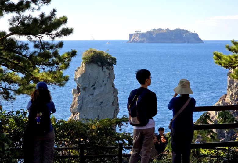 기항지 관광, 제주 외돌개