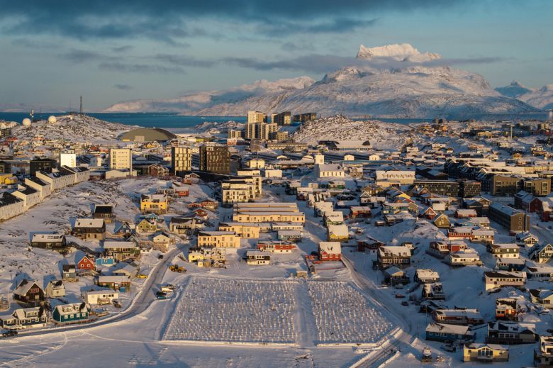 15일(현지시간) 드론으로 촬영한 그린란드 누크의 전경. [로이터]