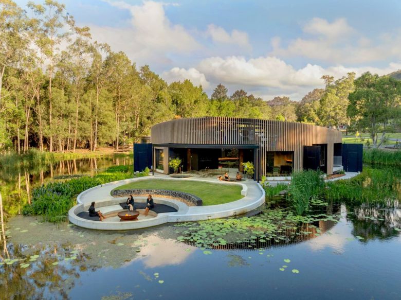 골드코스트-솔 엘리먼츠