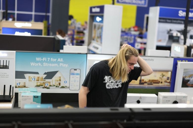 지난해 12월(현지시간) 미국 플로리다주 마이애미의 한 쇼핑몰 모습. [AFP]