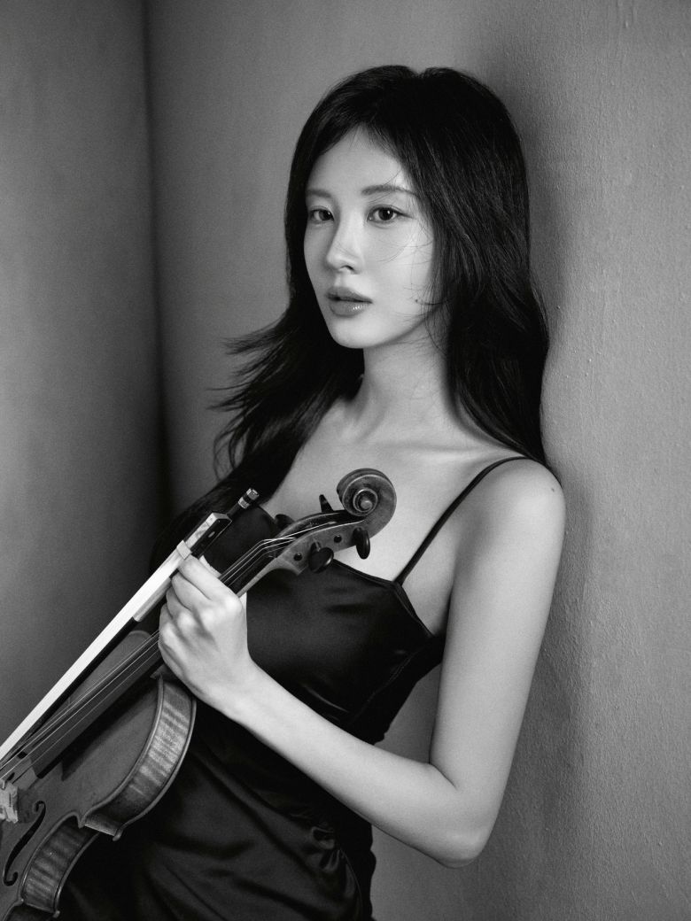 20년 만에 바이올린을 잡아 ‘인생곡’ 중 하나인 몬티의 ‘차르다시’에 도전하는 서현 [꿈이엔티 제공]