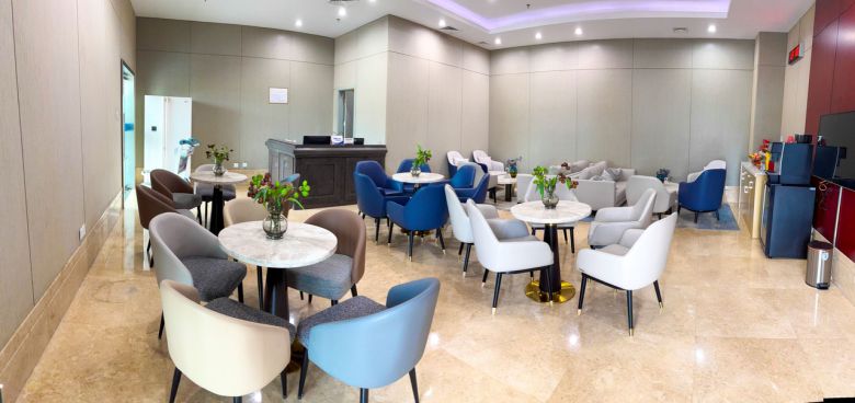 장가계 공항의 면세 구역 내 위치한 ‘하나투어 전용 VIP 라운지’