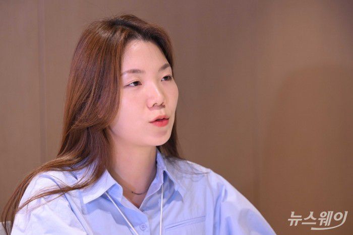 김하영 케이뱅크 데이터AI서비스팀 AI파트 매니저가 지난 23일 케이뱅크 본점에서 뉴스웨이 취재진을 만나 인터뷰하고 있다. 사진=강민석 기자 kms@newsway.co.kr