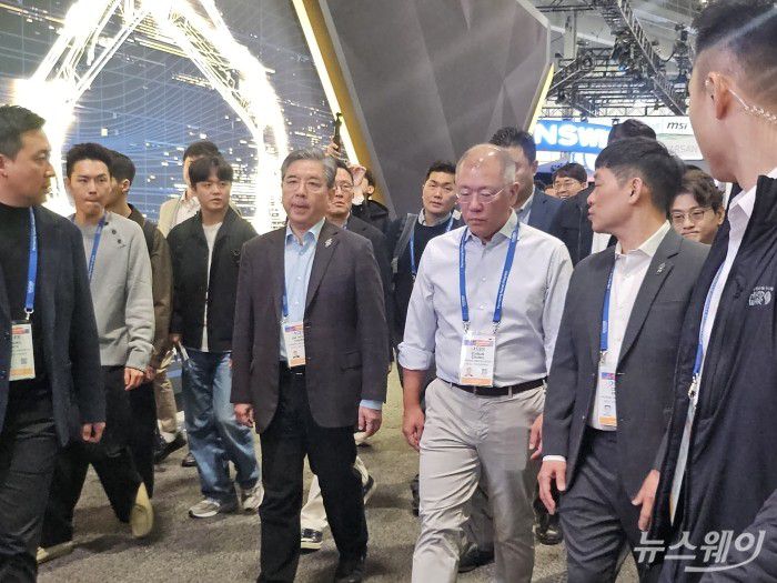 정의선 현대차그룹 회장이 CES 2026 현장을 찾았다. 사진=김다정 기자