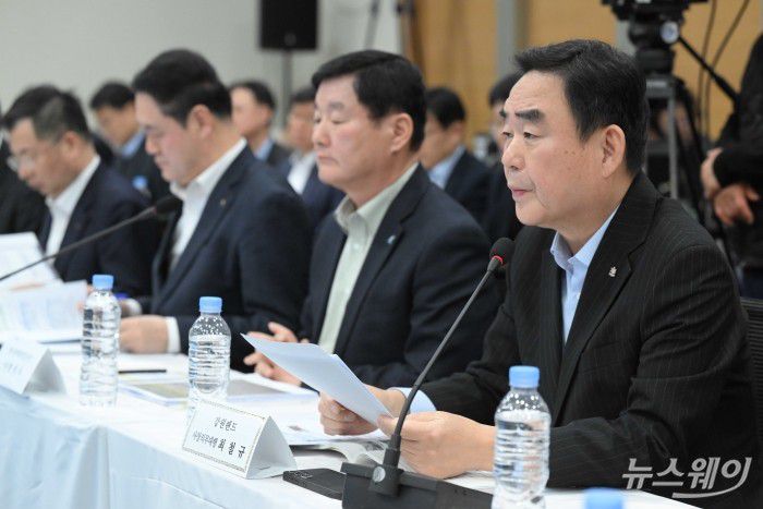 최철규 강원랜드 사장직무대행이 12일 오후 서울 중구 대한상공회의소에서 열린 자원·수출분야에 대한 공공기관 업무보고에서 발표를 하고 있다. 사진=강민석 기자 kms@newsway.co.kr