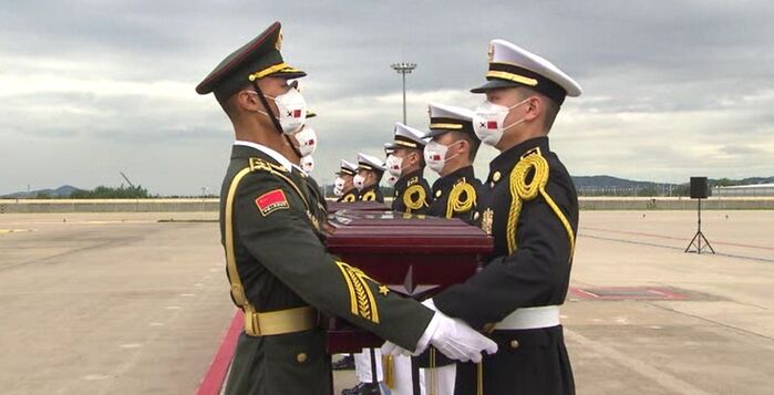 지난 2일 인천공항에서 열린 제8차 중국군 유해 인도식.
