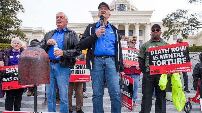 사형집행에 반대하는 이들의 시위