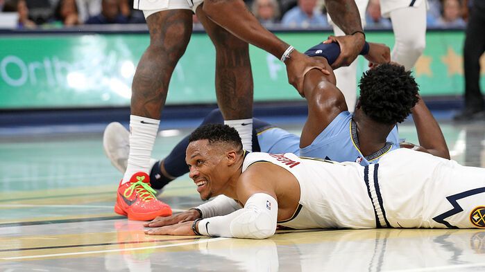 기뻐하는 러셀 웨스트브룩