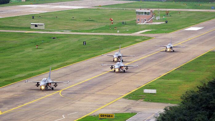 이륙 준비중인 FA-50 경공격기