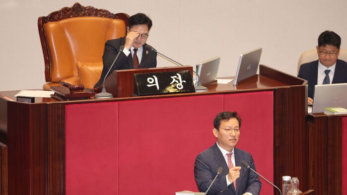 국민의힘 김형동 의원이 23일 서울 여의도 국회 본회의에서 노란봉투법(노동조합 및 노동관계조정법 일부개정법률안)에 대한 무제한 토론을 하고 있다. (사진=연합뉴스)