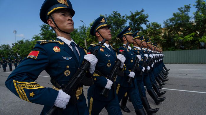 중국 '전승절 80주년 열병식' 연습하는 군인들 (사진=AP, 연합뉴스)